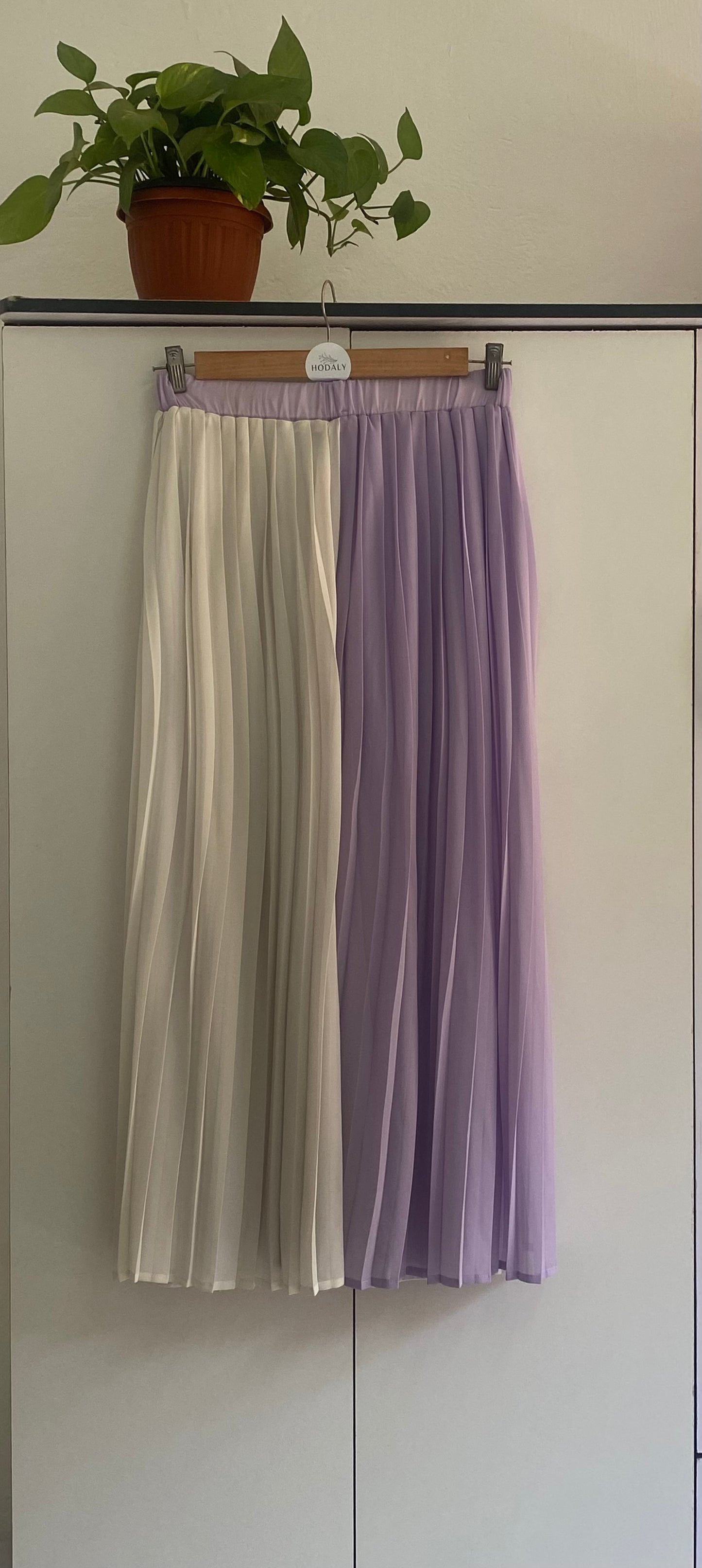 Chiffon pleated skirt - OFF-white / Lilac