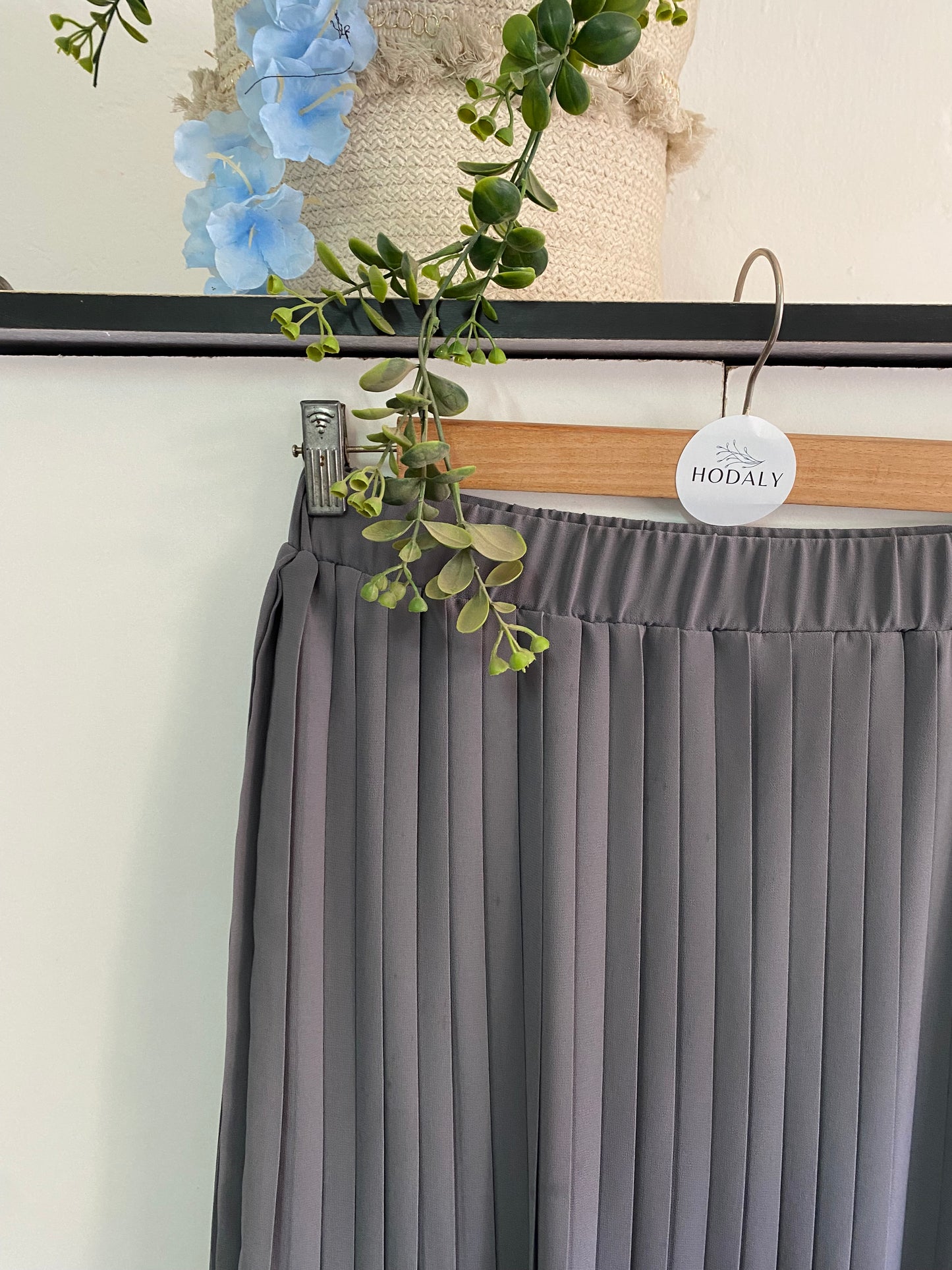 Plain Chiffon Pleated Skirt - Grey