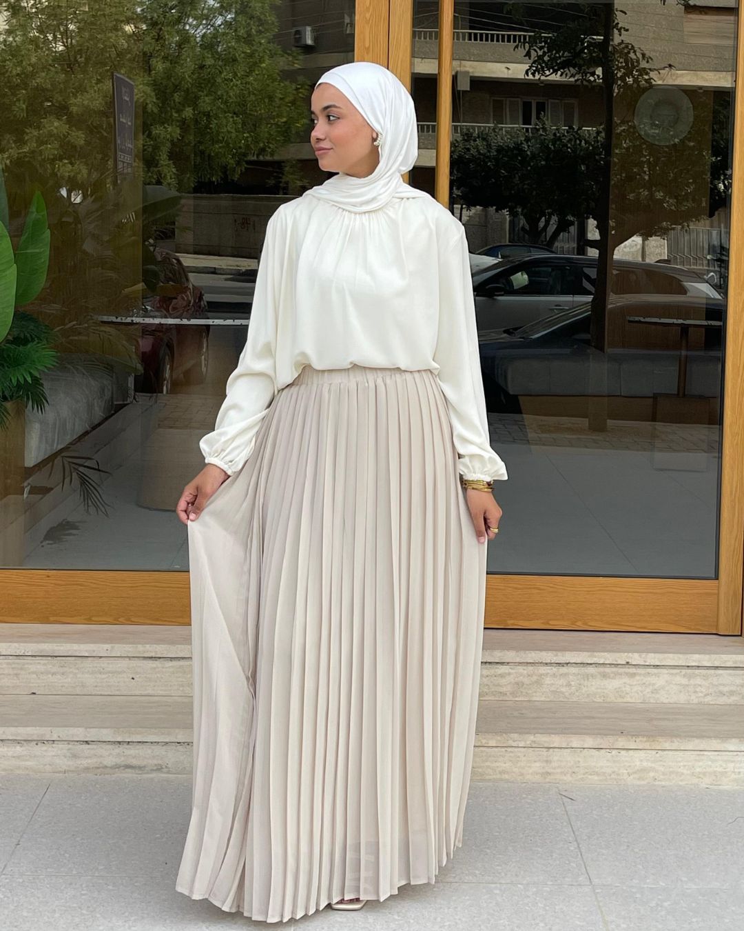 Plain Chiffon Pleated Skirt - Beige