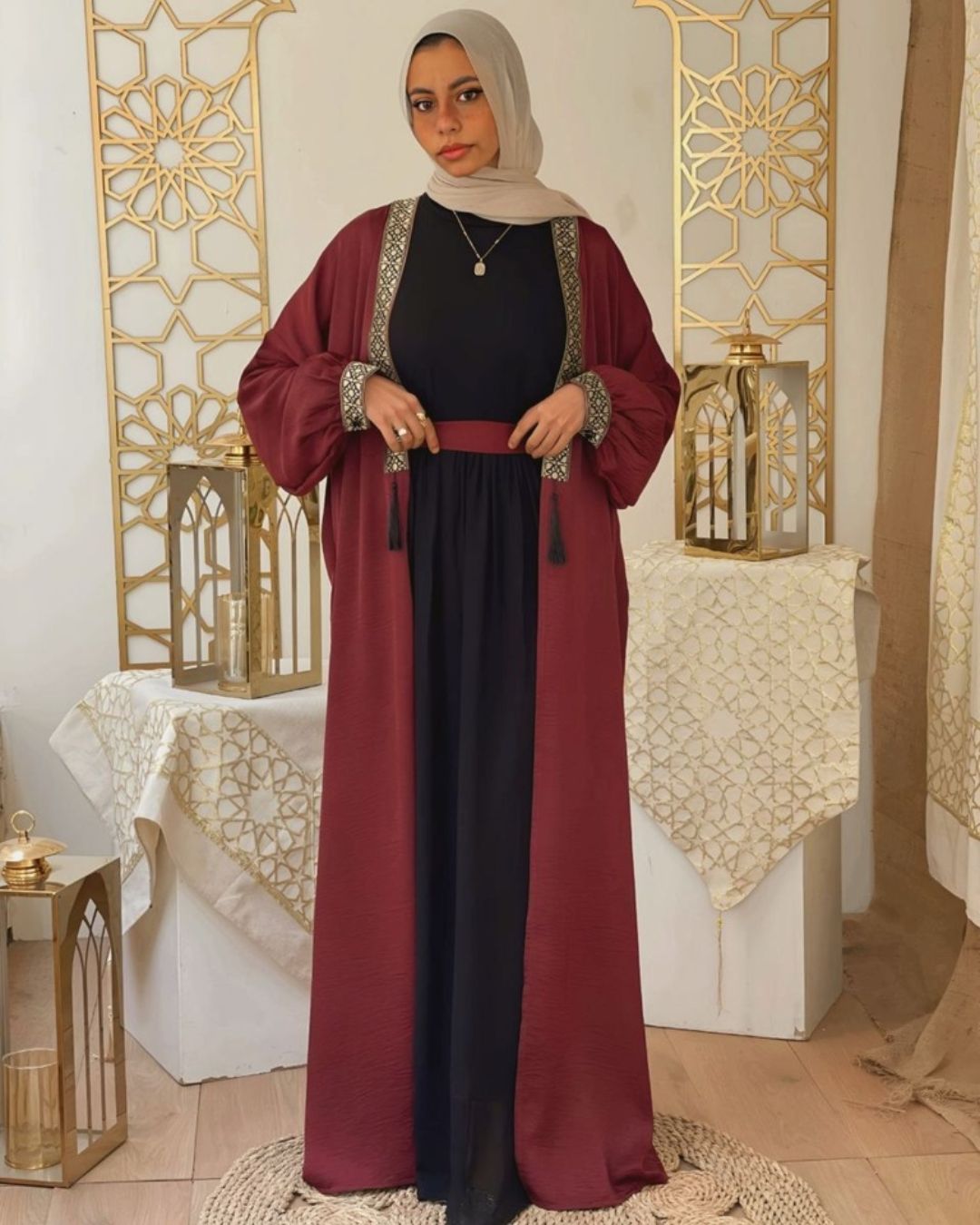 Islamic Golden Kimono - Burgundy