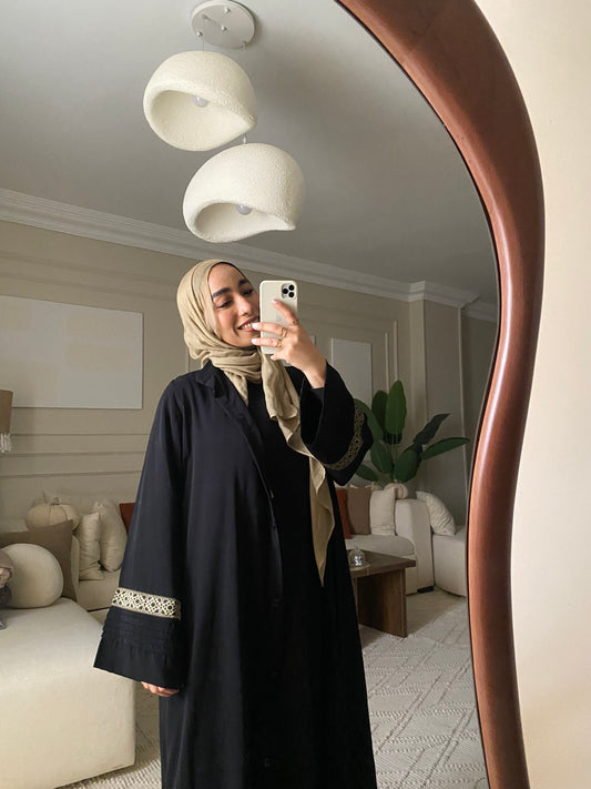 Raghd Abaya