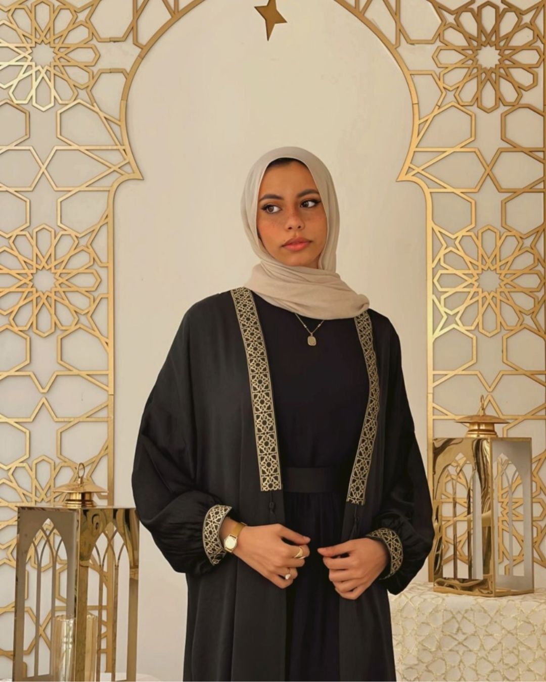 Islamic Golden Kimono - Black