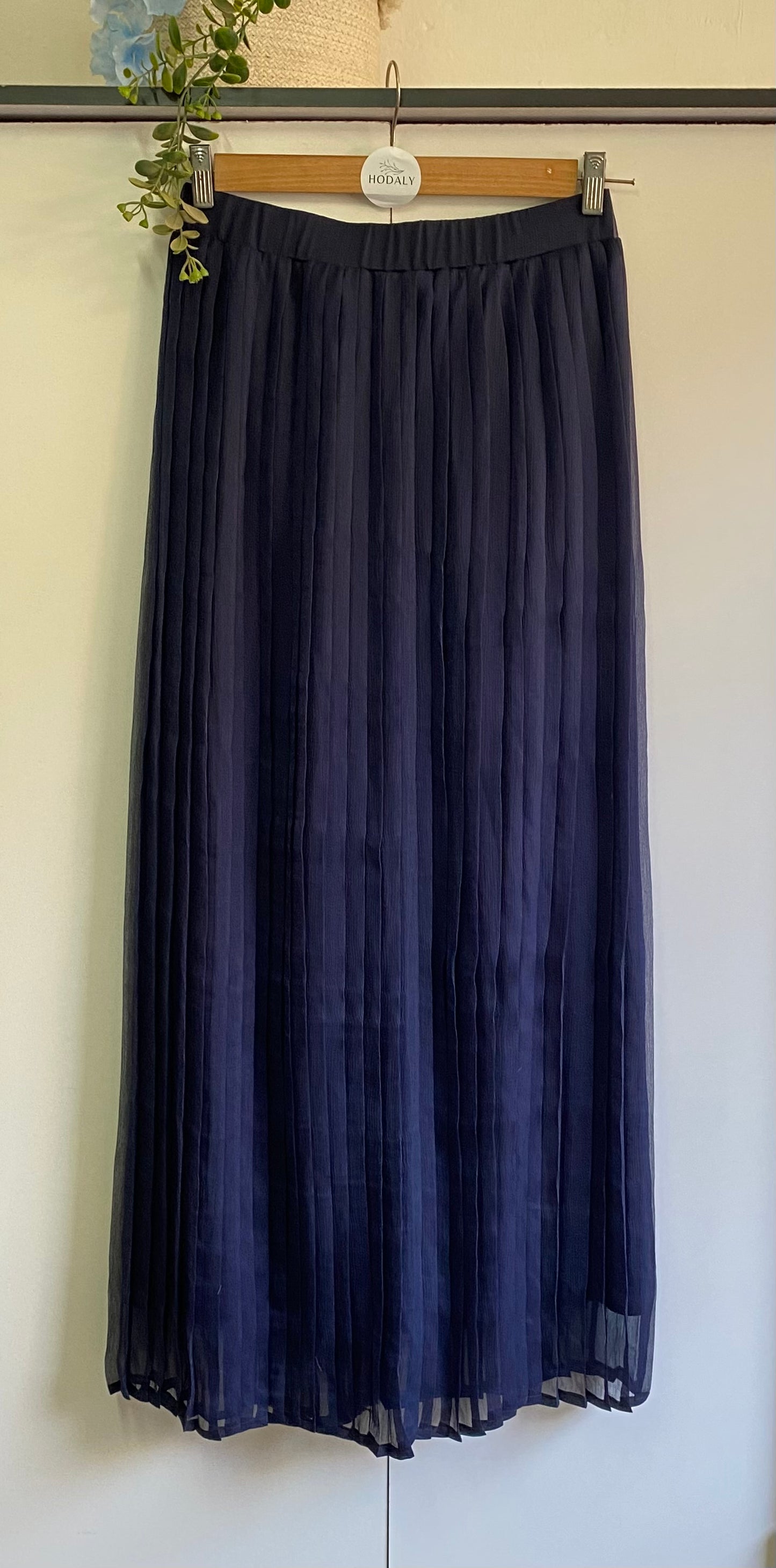 Plain Chiffon Pleated Skirt - Navy