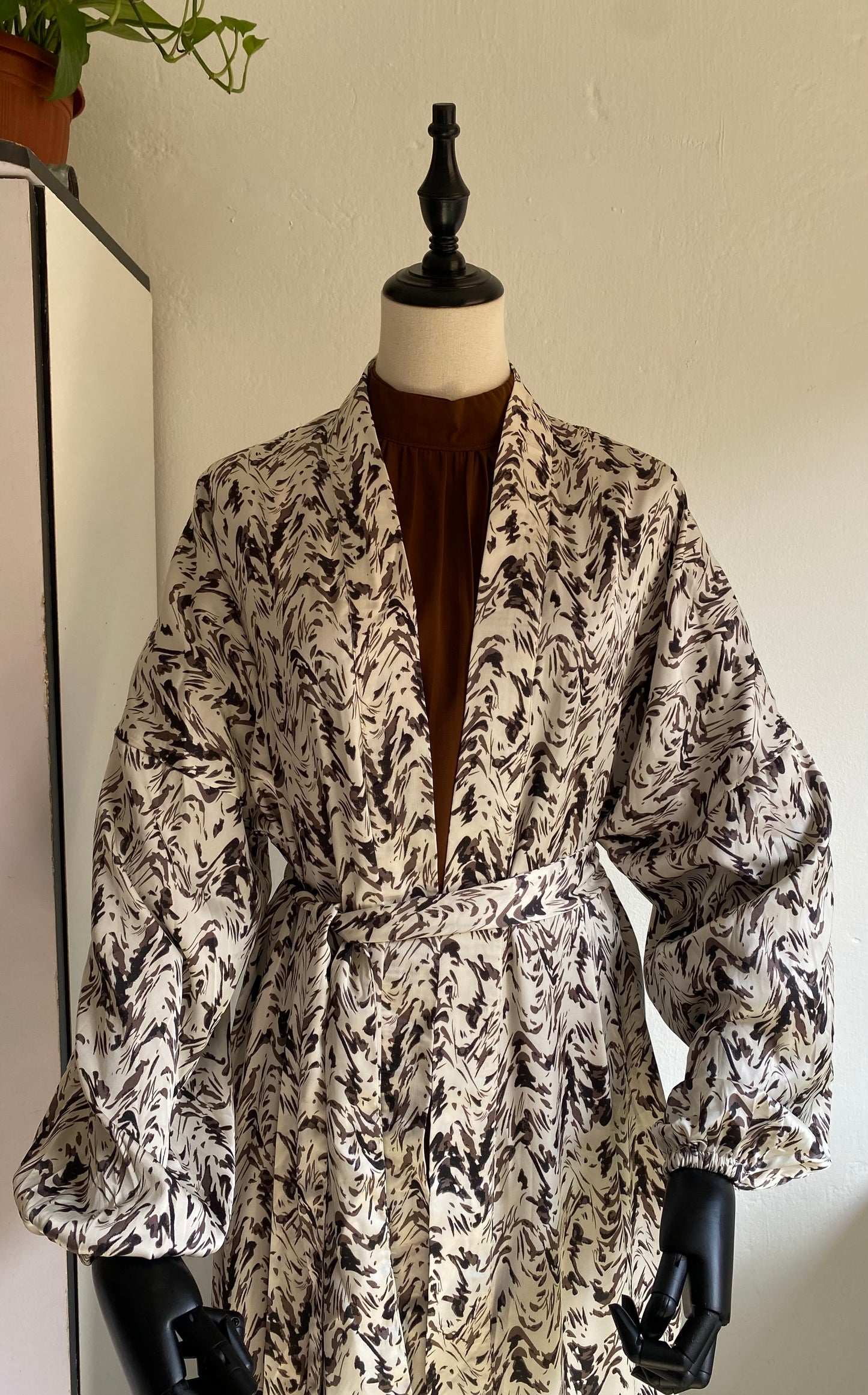 Lamma Satin Kimono