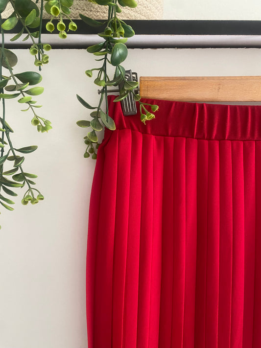 Plain Chiffon Pleated Skirt - Red